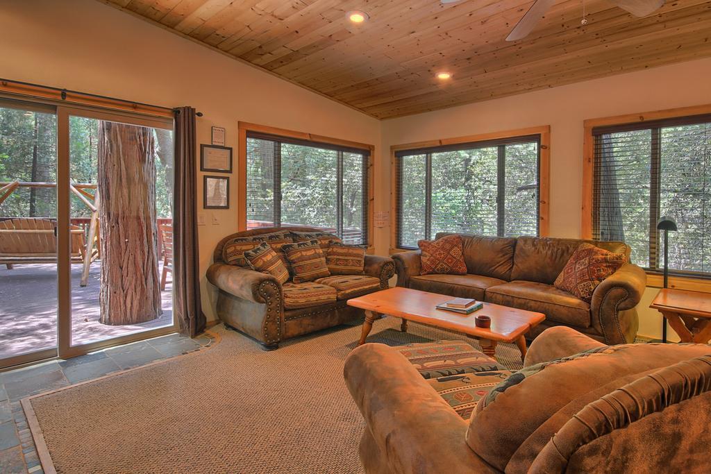 Chalet 1l The Tree House