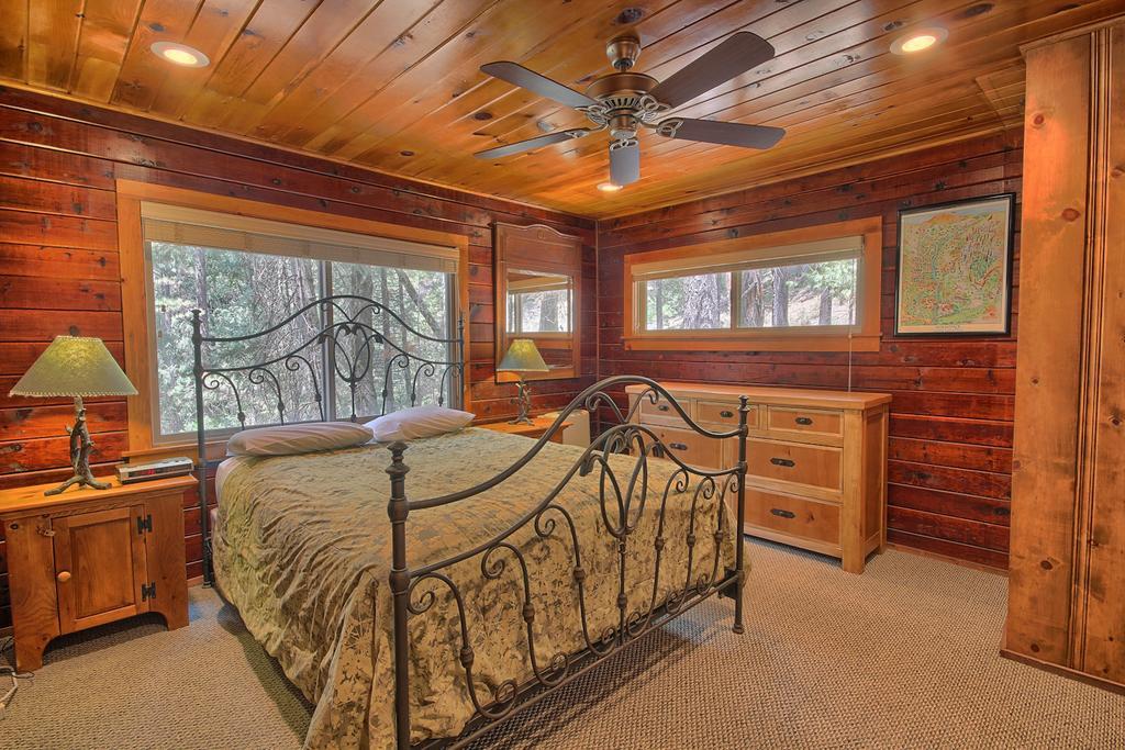 1l The Tree House *